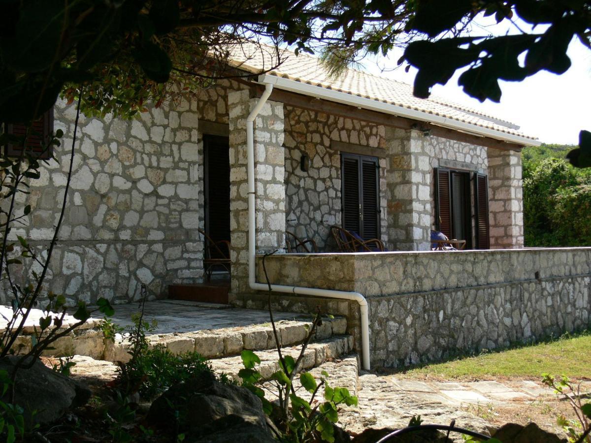Villa Quietude Άγιος Στέφανος Δωμάτιο φωτογραφία